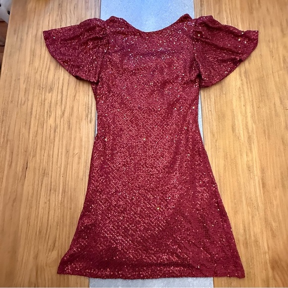 ASTR The Label Flutter Sleeve Draped Back Burgundy Wine Sequined Mini Dress Med - Picture 8 of 14